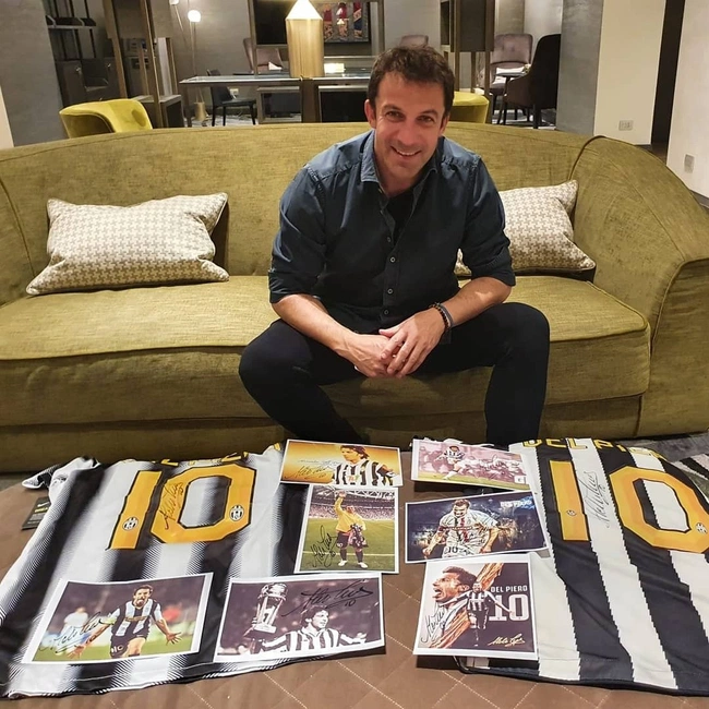 cover image of the auction item