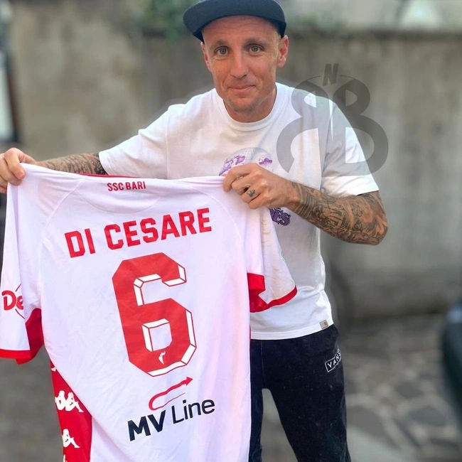 cover image of the auction item