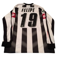 cover image of the auction item