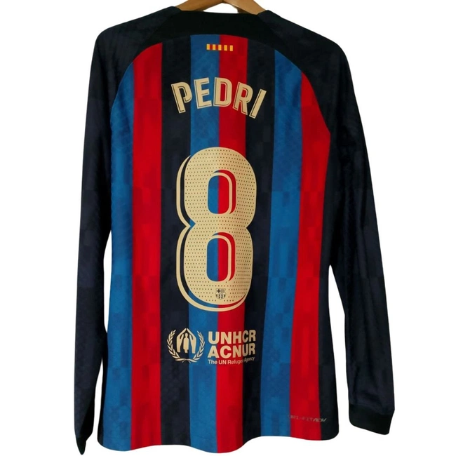 cover image of the auction item