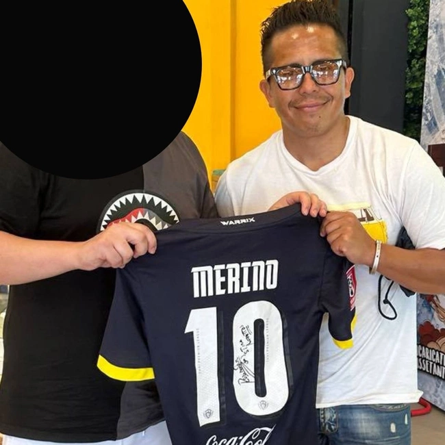 cover image of the auction item