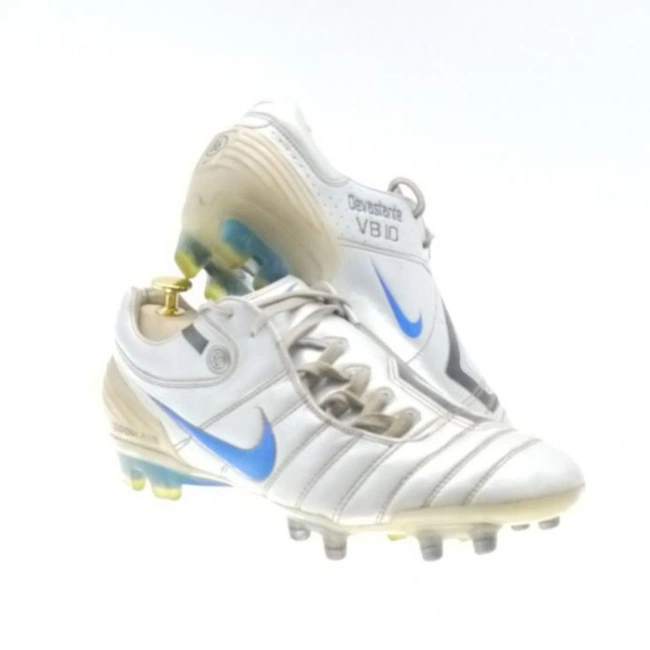 cover image of the auction item