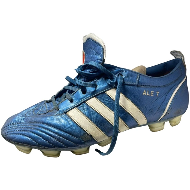 cover image of the auction item