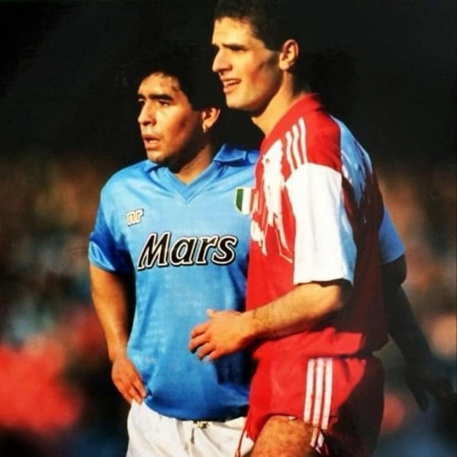 cover image of the auction item