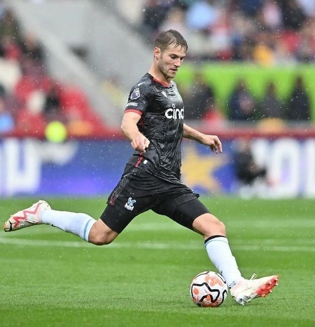 cover image of the auction item