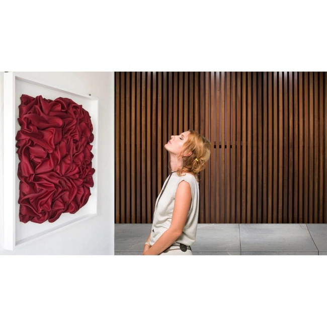 cover image of the auction item