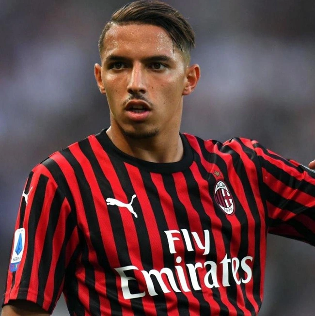 cover image of the auction item