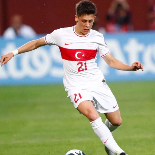 cover image of the auction item