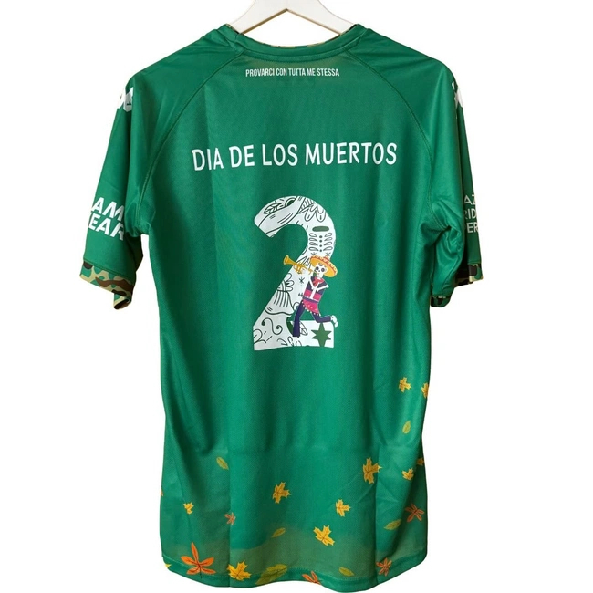 cover image of the auction item