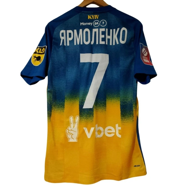 cover image of the auction item