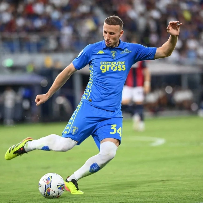 cover image of the auction item