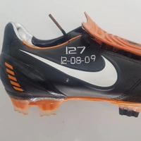 cover image of the auction item