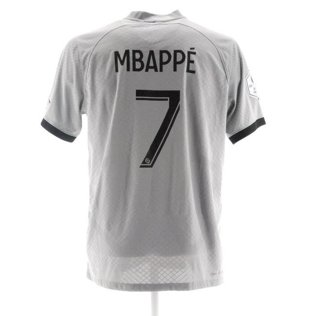 cover image of the auction item