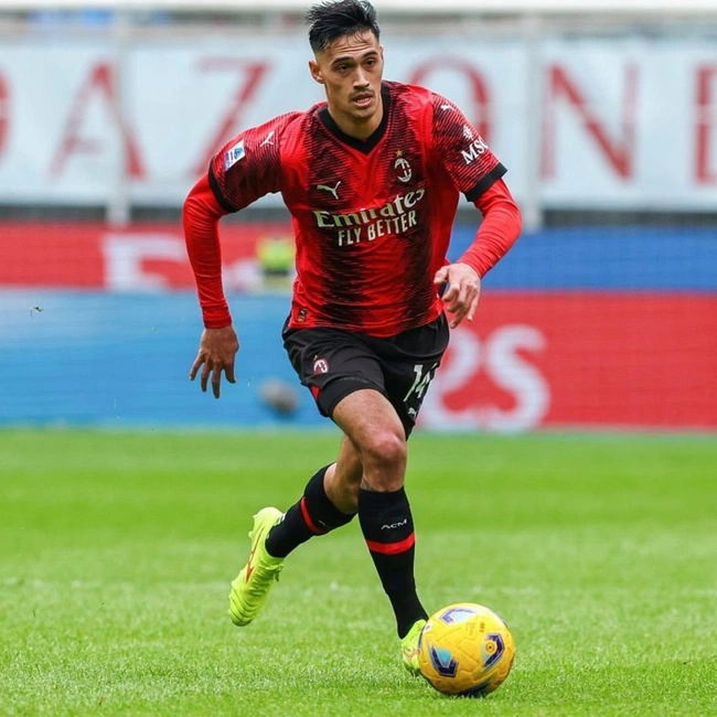 cover image of the auction item