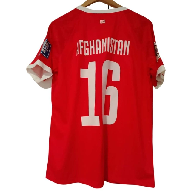 cover image of the auction item