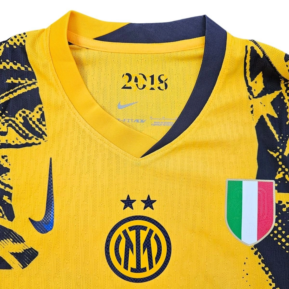 Barella Inter match shirt Signed