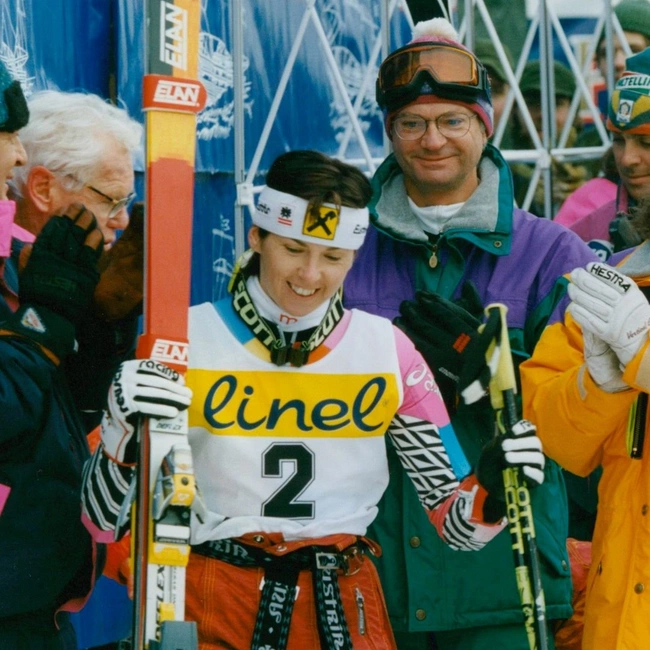 cover image of the auction item