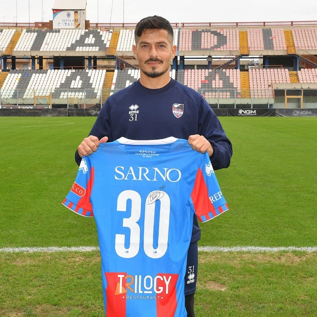 cover image of the auction item