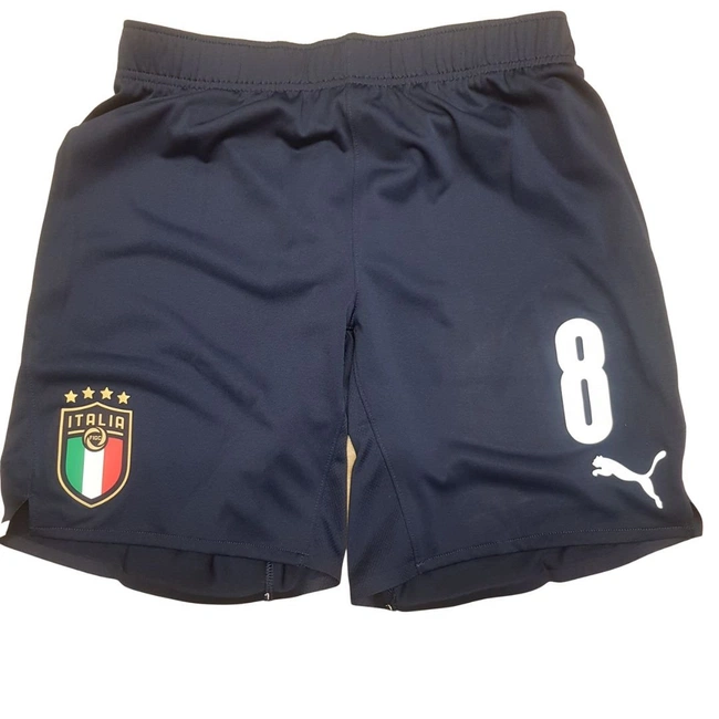 cover image of the auction item