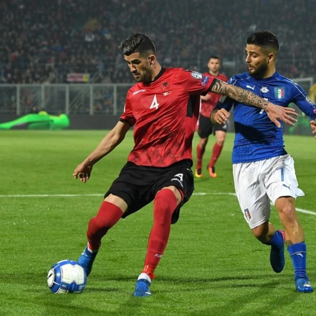 cover image of the auction item