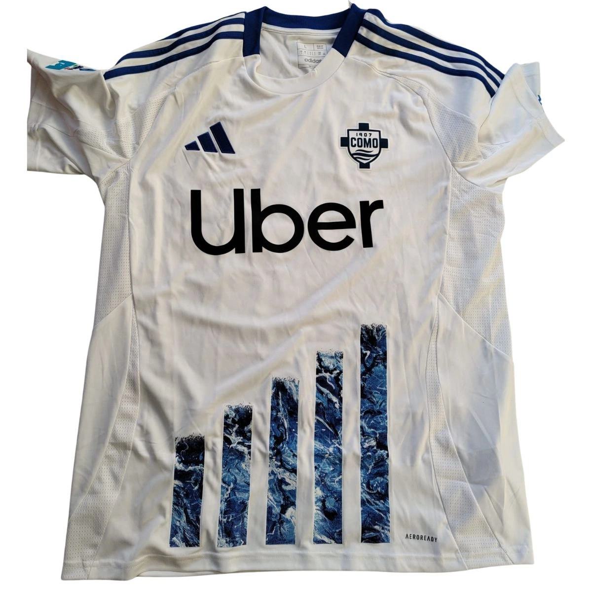 Nico Paz Como store shirt - Signed