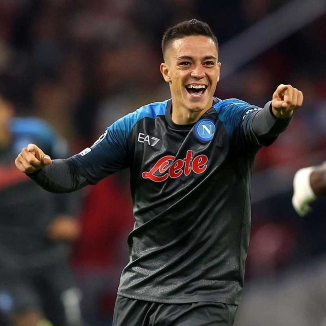 cover image of the auction item