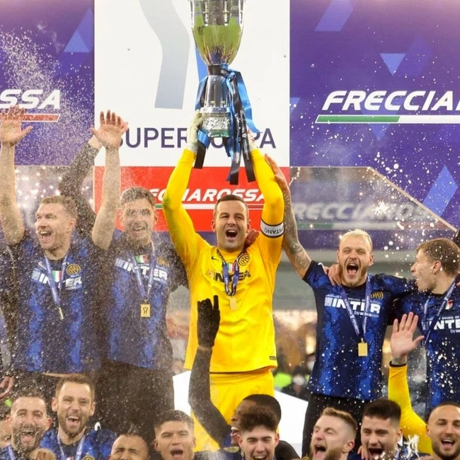 cover image of the auction item