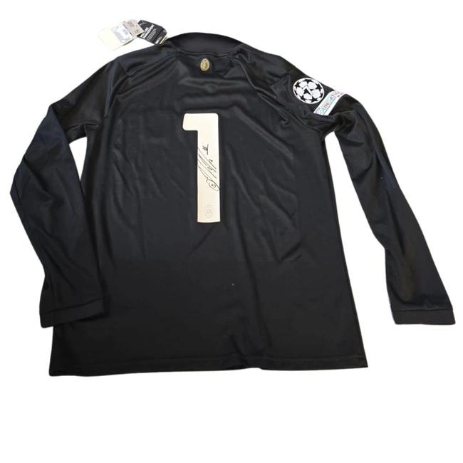 cover image of the auction item