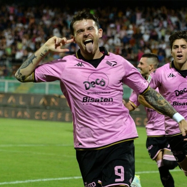 cover image of the auction item