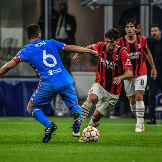 cover image of the auction item