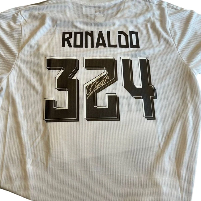 cover image of the auction item