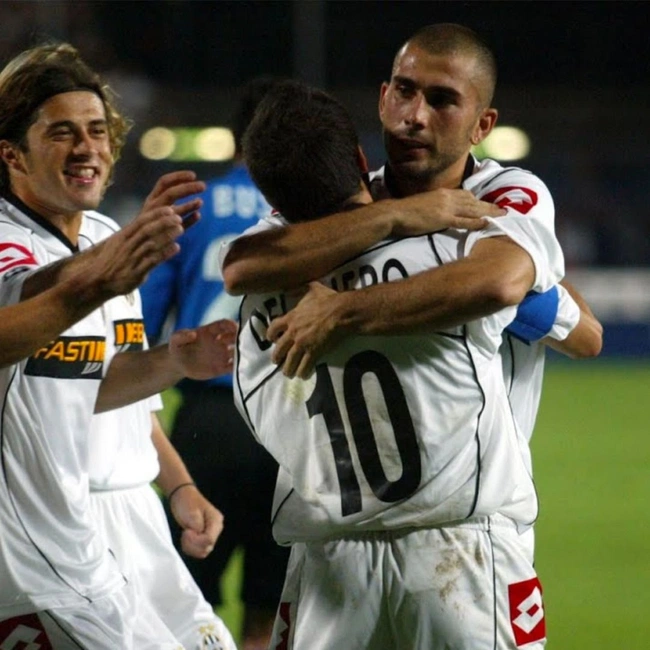 cover image of the auction item