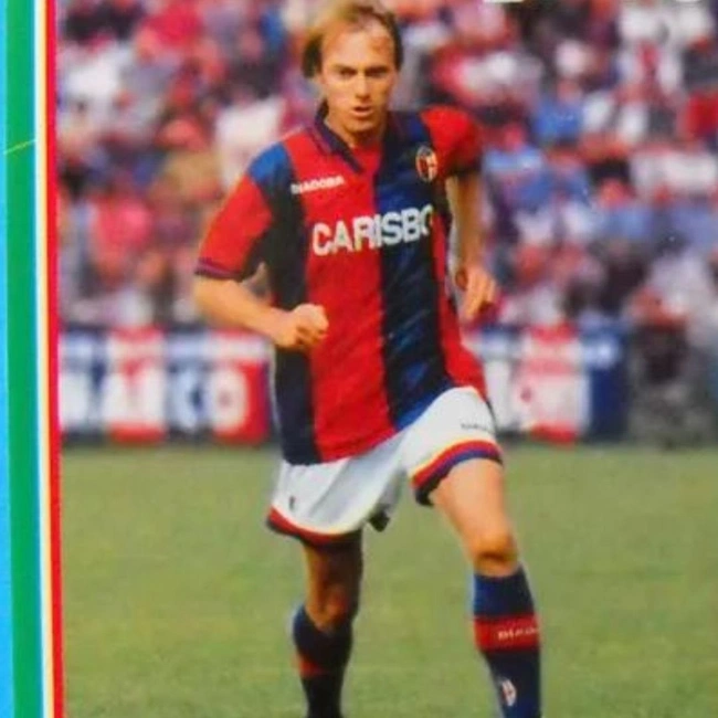 cover image of the auction item