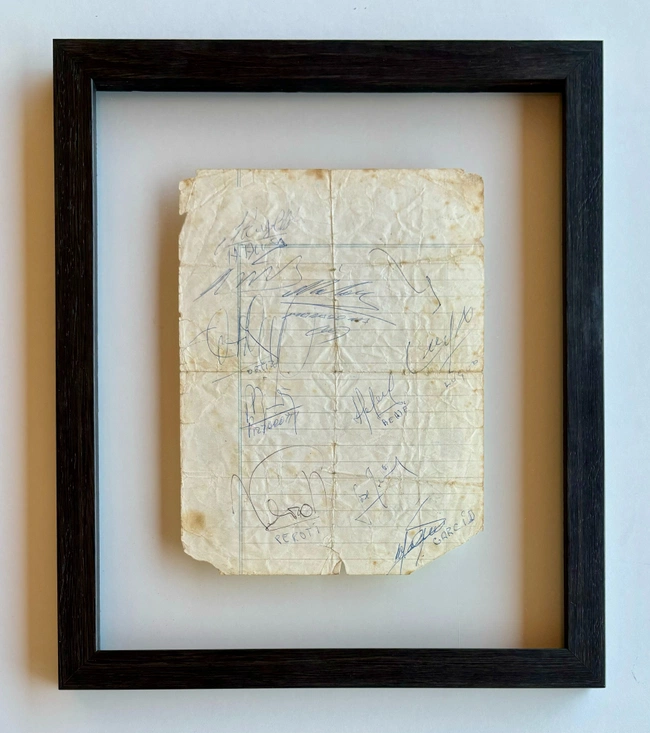 cover image of the auction item