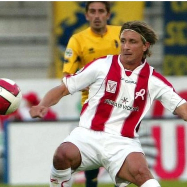 cover image of the auction item