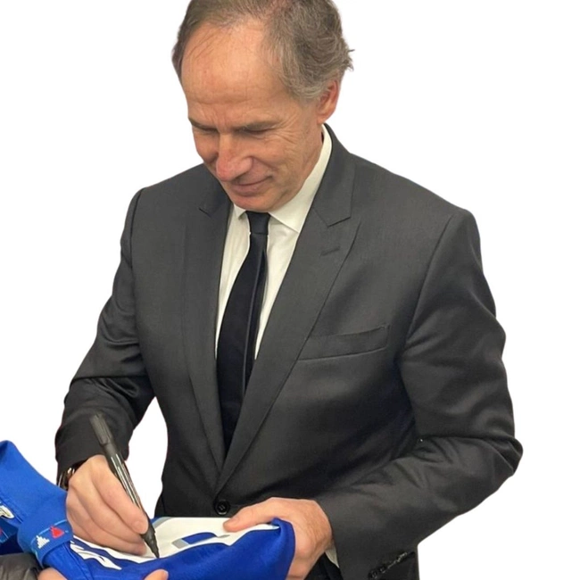 cover image of the auction item