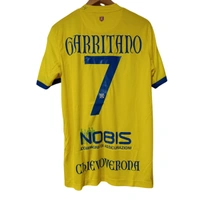 cover image of the auction item