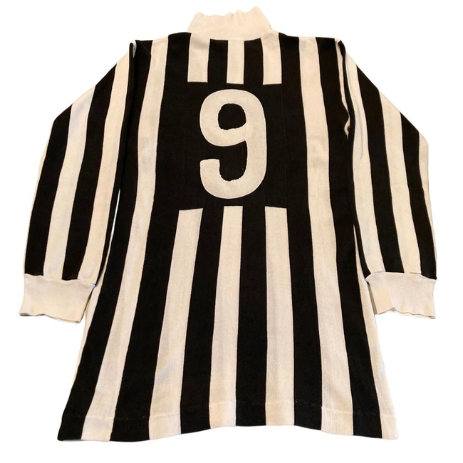 cover image of the auction item