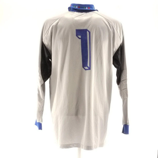 cover image of the auction item