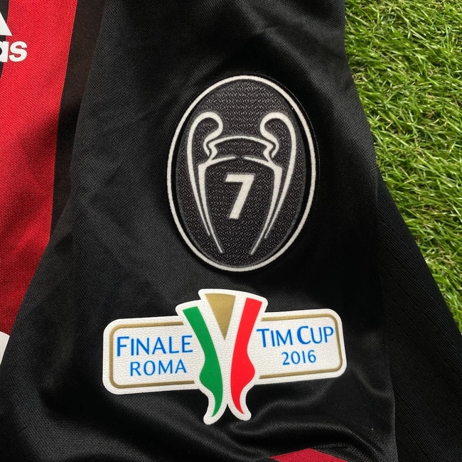 cover image of the auction item