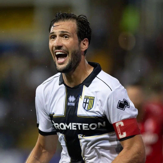 cover image of the auction item