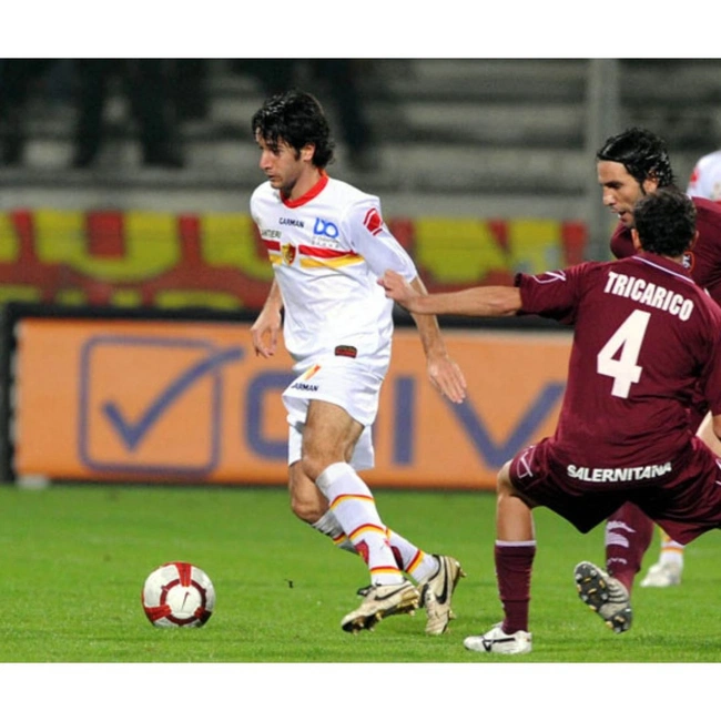 cover image of the auction item