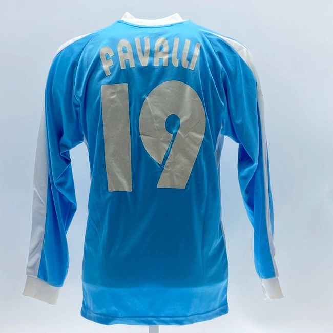 cover image of the auction item