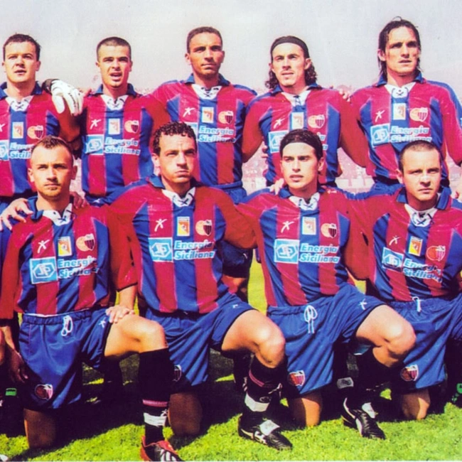 cover image of the auction item