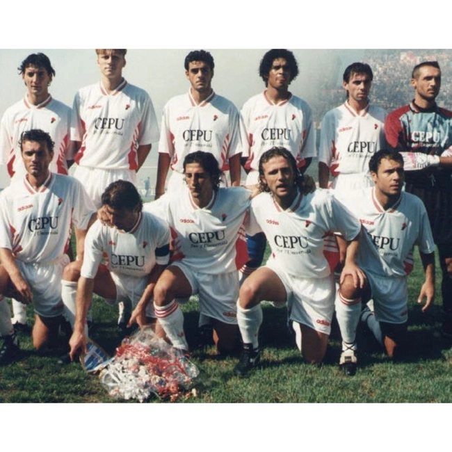 cover image of the auction item