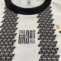 cover image of the auction item