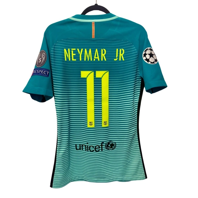 cover image of the auction item