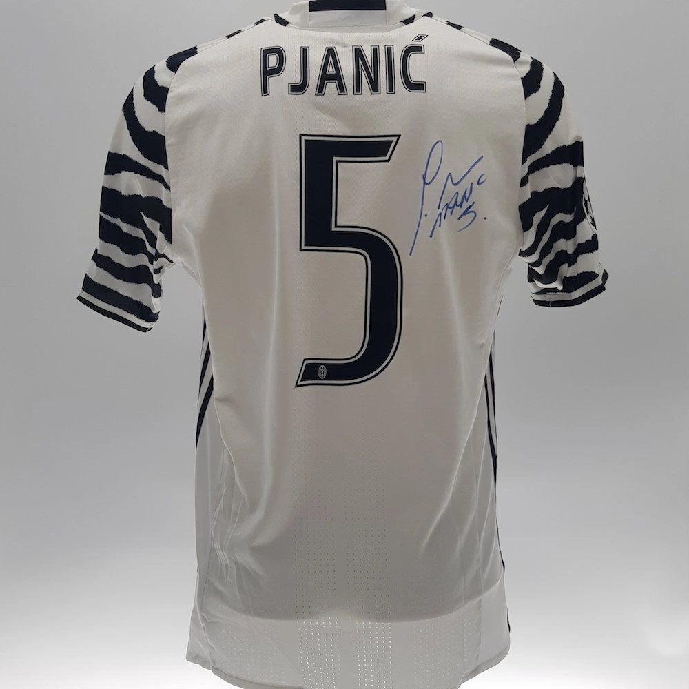 Pjanic Juventus match shirt - Signed