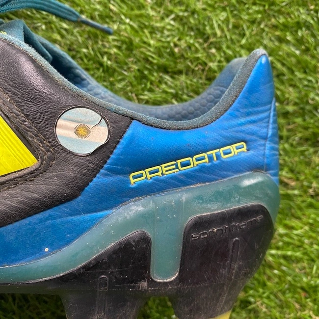 cover image of the auction item