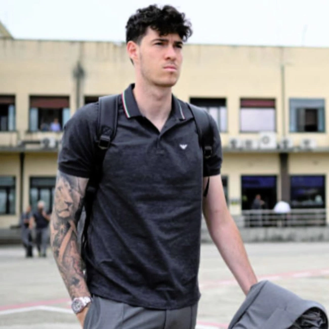 cover image of the auction item